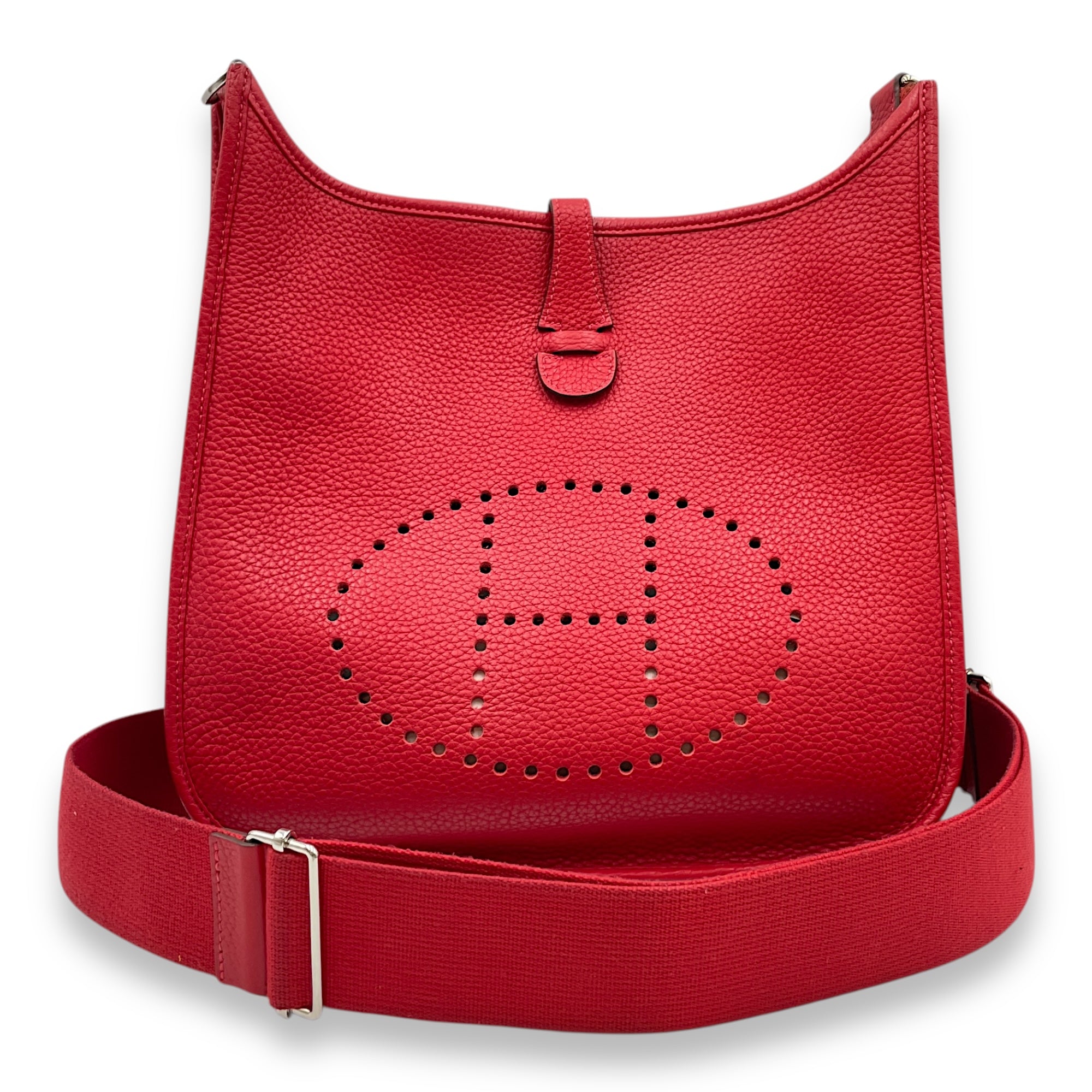 Evelyne III PM Rouge Casaque in Clemence, Palladium hardware