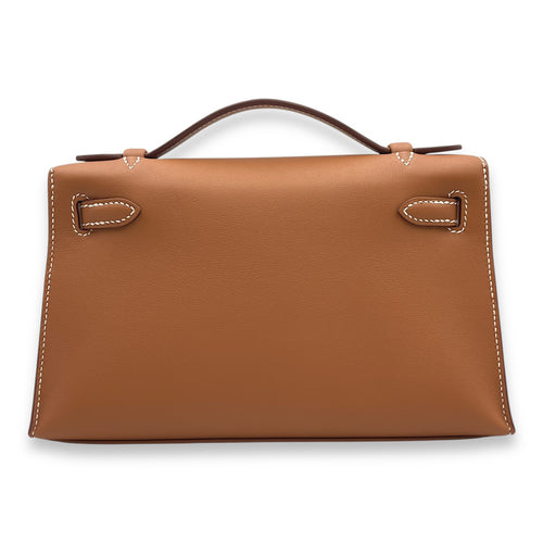 Kelly Pochette in Gold in Swift, Gold hardware
