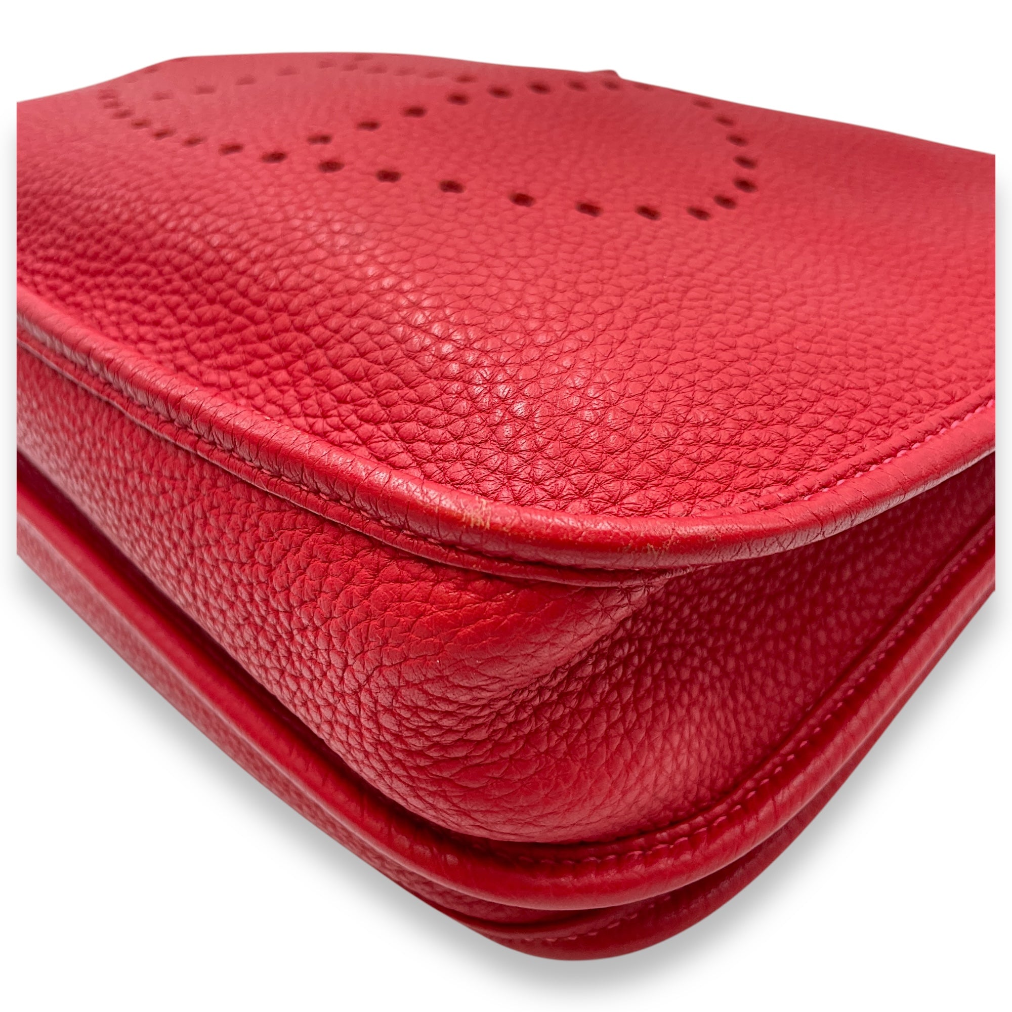 Evelyne III PM Rouge Casaque in Clemence, Palladium hardware