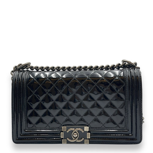 Le Boy Medium Black Flap Bag in Patent Leather, Silver hardware