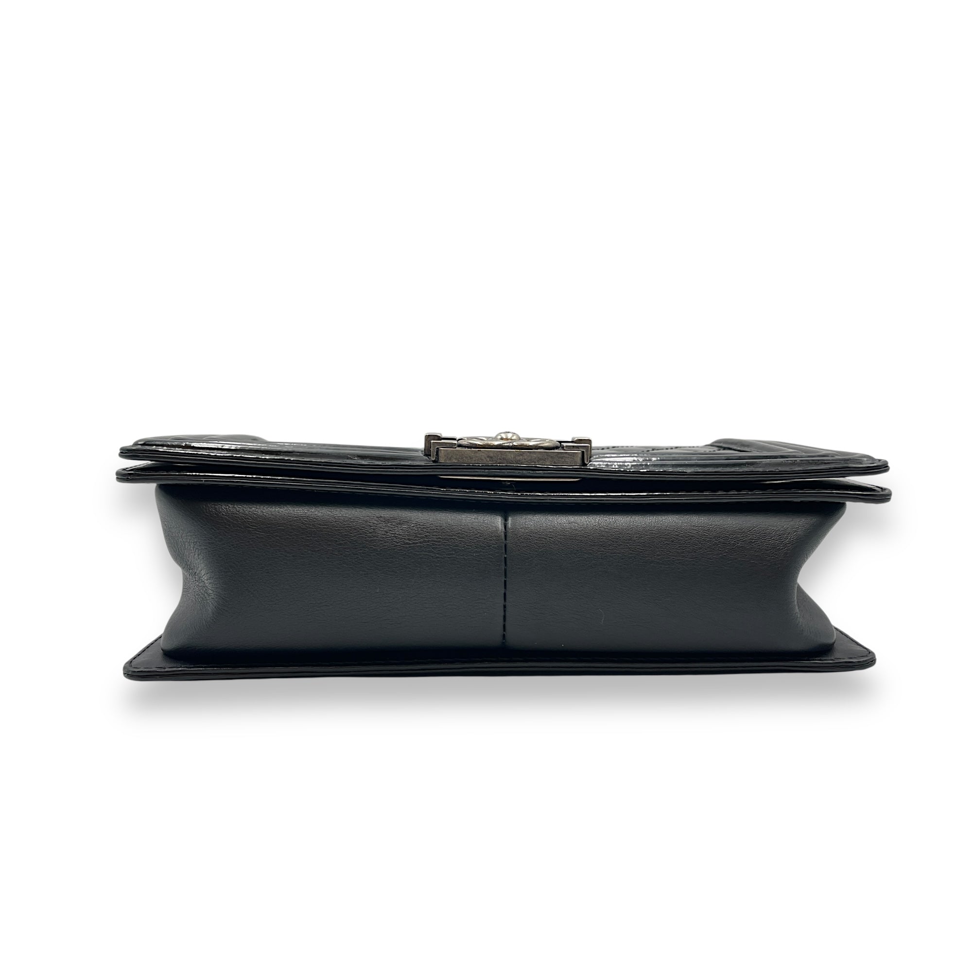 Le Boy Medium Black Flap Bag in Patent Leather, Silver hardware
