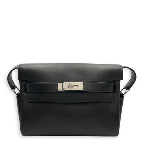 Kelly Messenger PM Black in Evergraine, Palladium hardware
