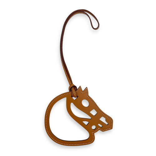 Paddock Cheval Sable Charm in Butler