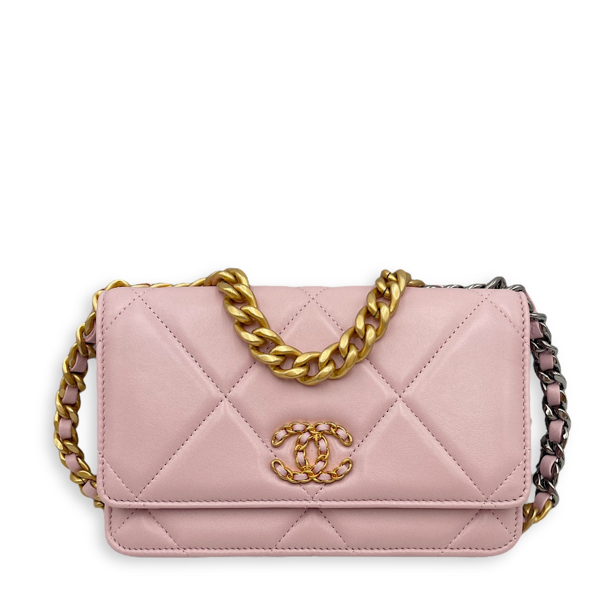 CC Pink Wallet on Chain in Lambskin, Tri-tone hardware hardware