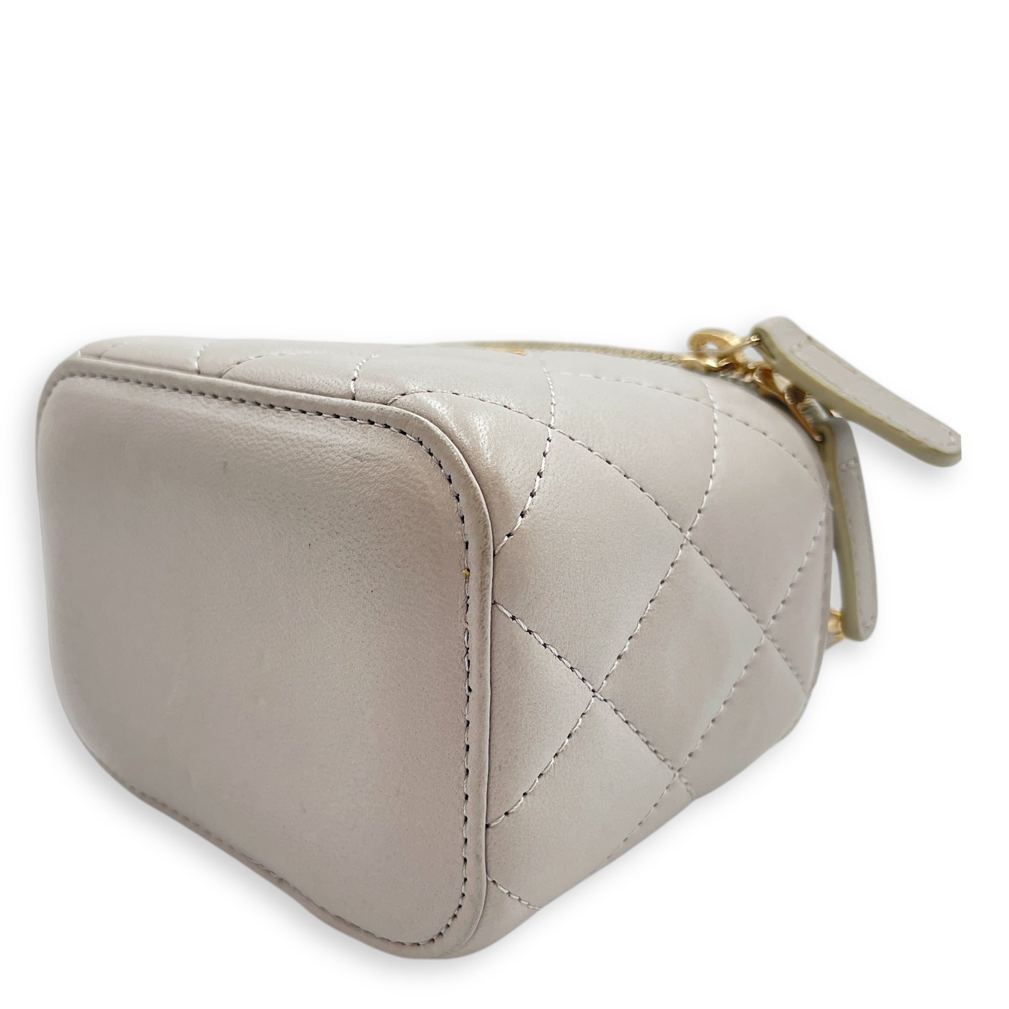 CC Mini Grey Vanity Bag in Lambskin, Gold hardware