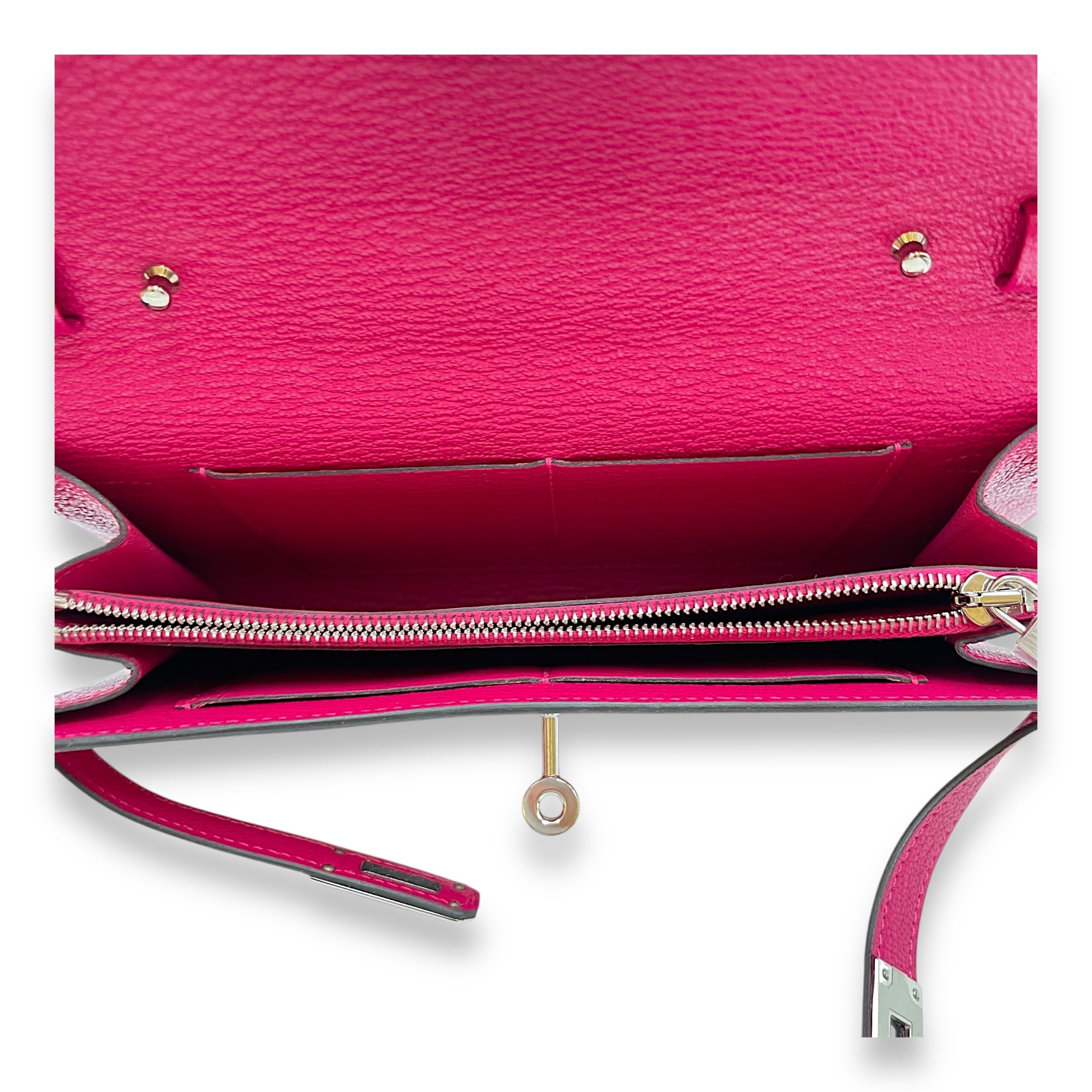 Kelly To Go Rose Mexico Crossbody Bag in Chevre Mysore, Palladium hardware