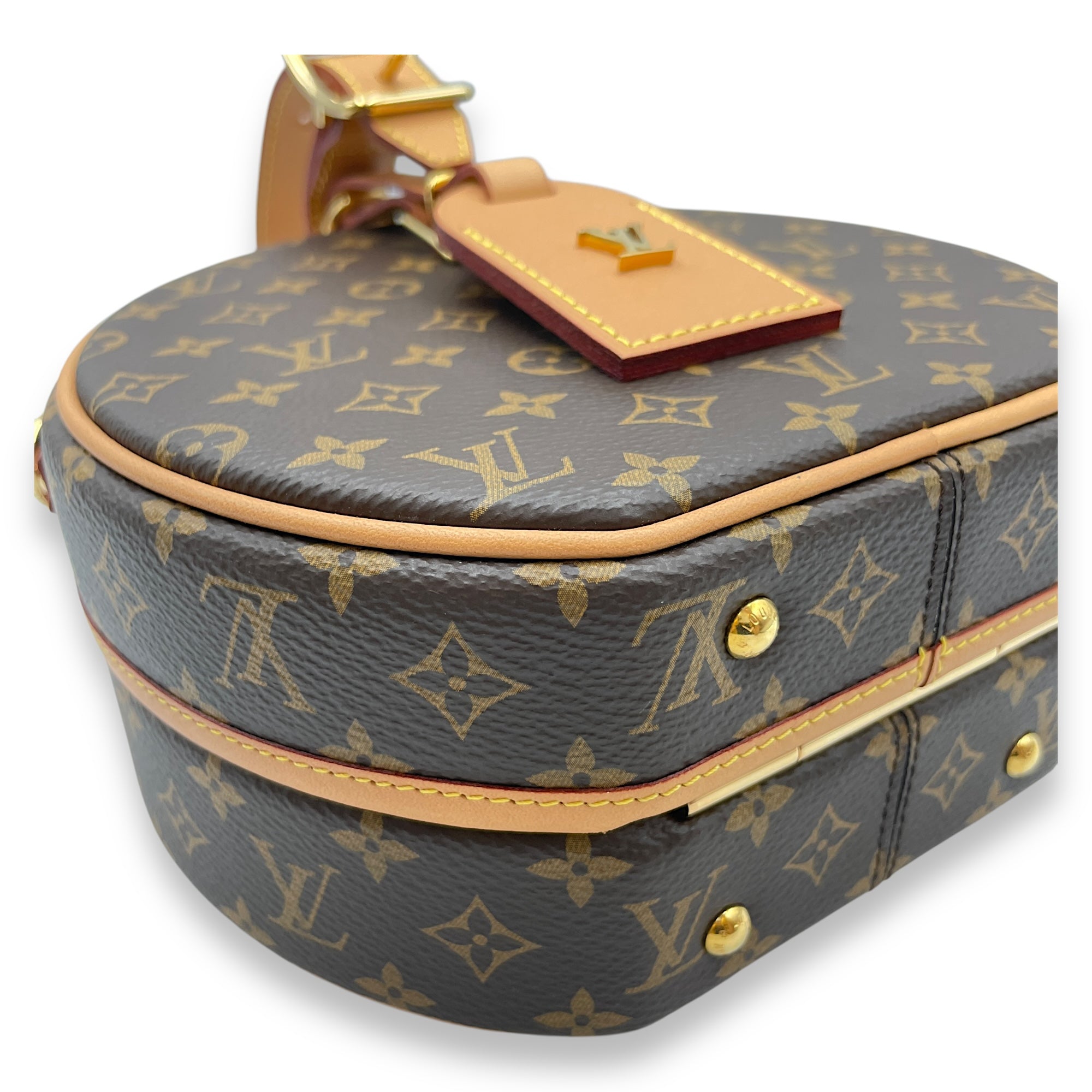 Petite Boite Chapeau Brown Monogram Crossbody Bag in Canvas, Gold hardware