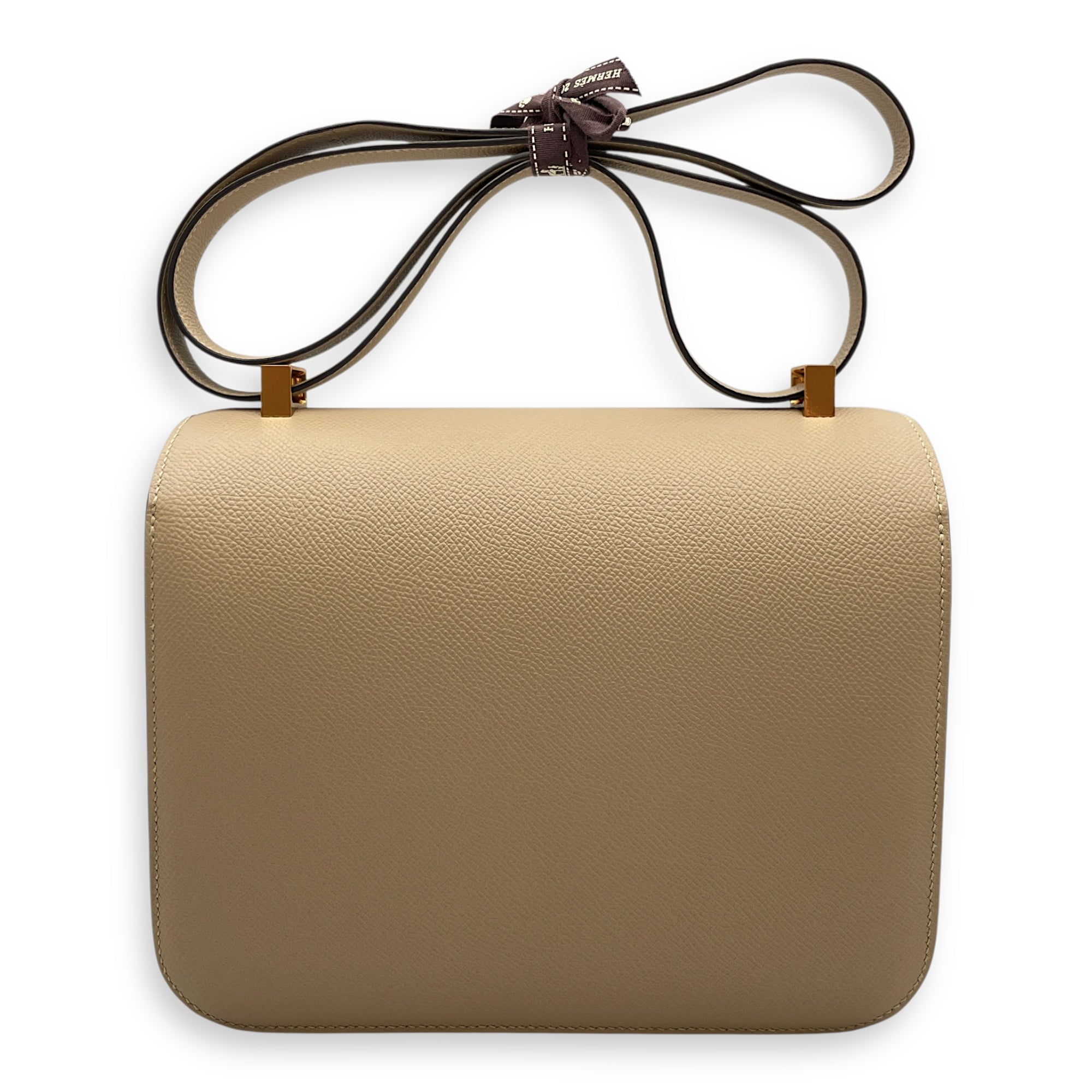 Constance 24 Trench in Epsom, Gold hardware