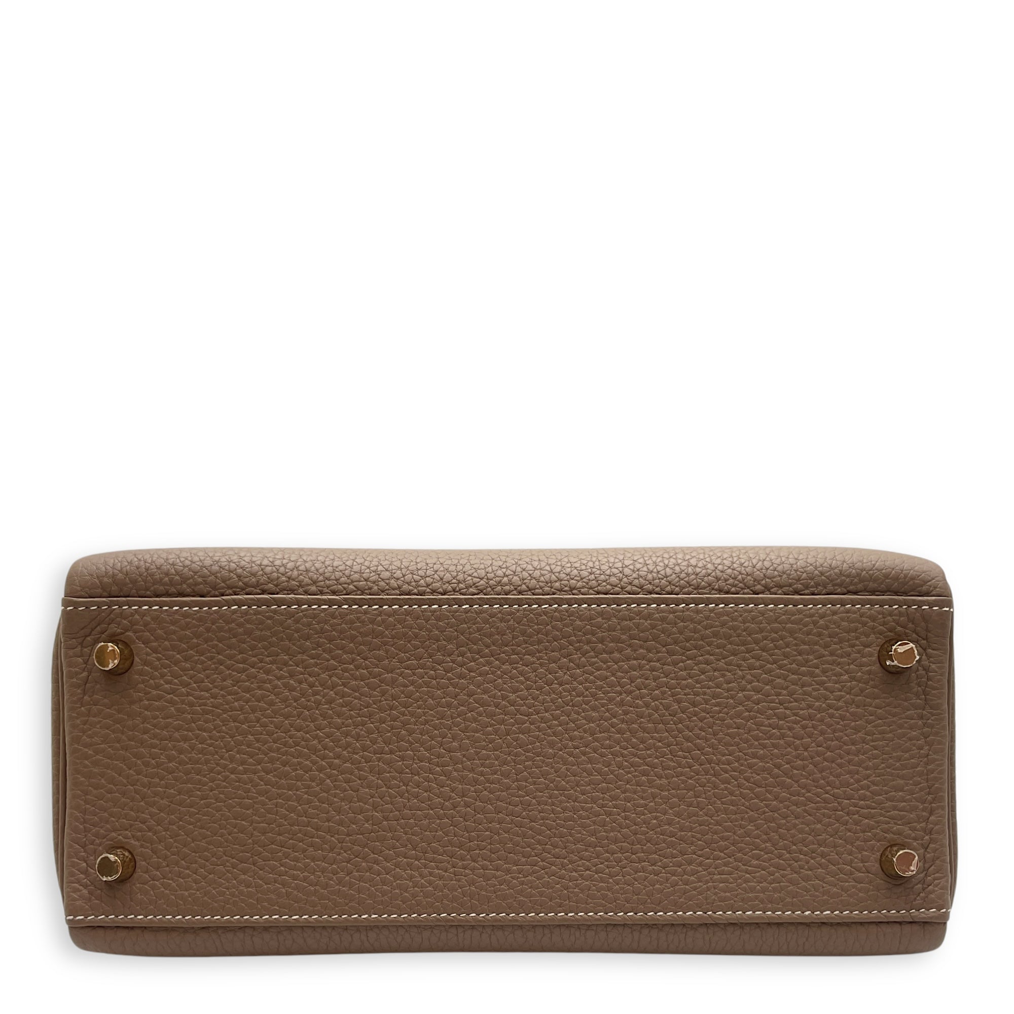 Kelly 28 Etoupe in Togo, Gold hardware