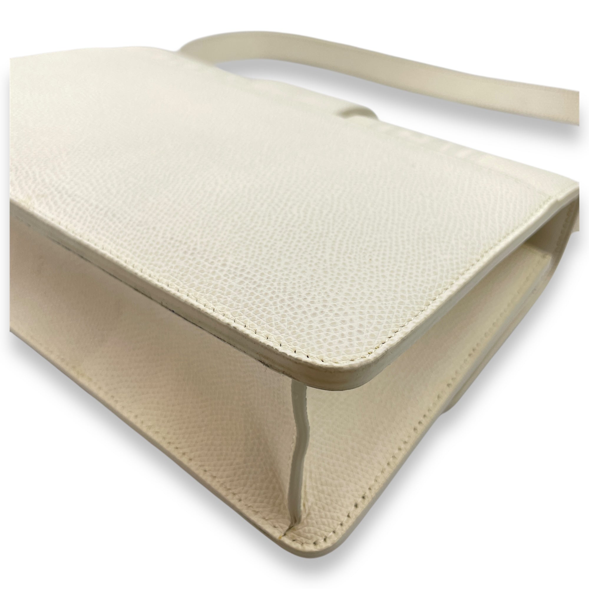 Montaigne 30 White Shoulder Bag , Ultra Matte hardware