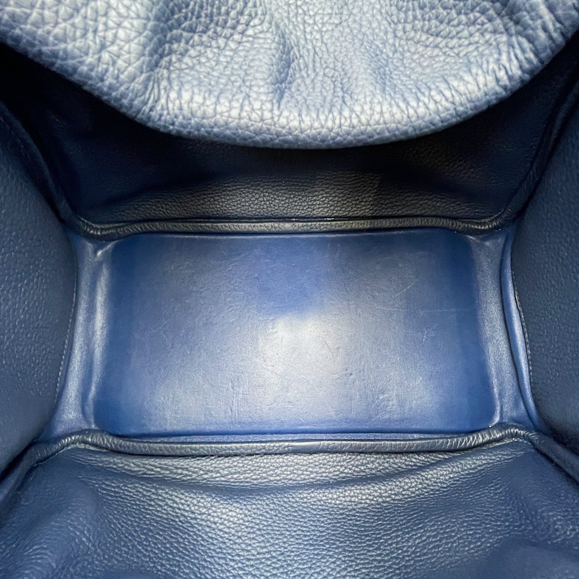 Eclat Lindy 34 Blue Izmir/Blue Sapphire in Clemence, Palladium hardware