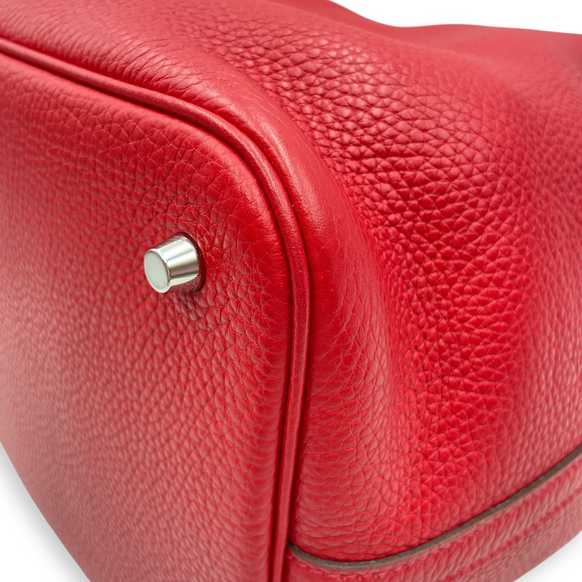 Picotin 22 Rouge Casaque in Clemence, Palladium hardware