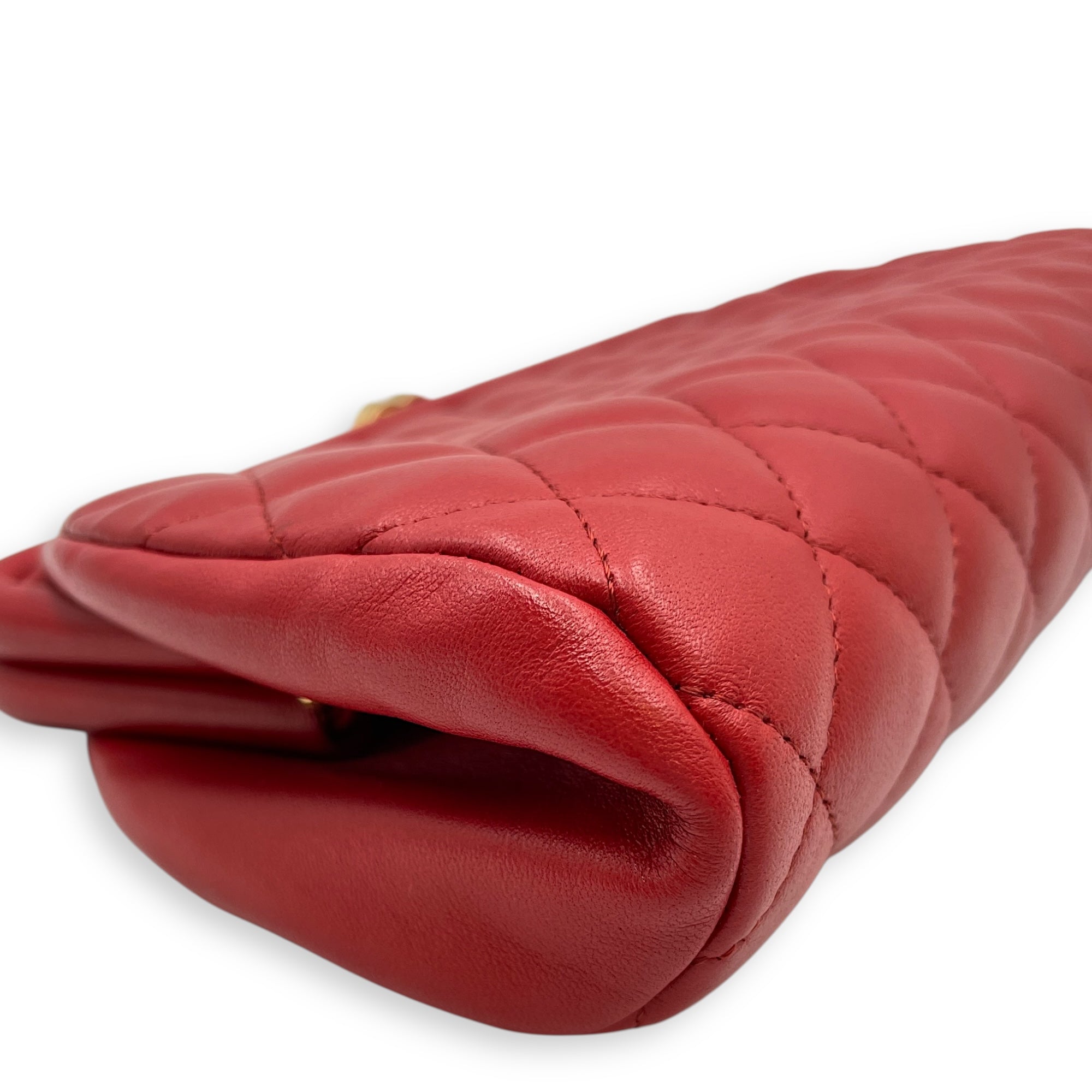 Quilted Timeless Red Clutch in Lambskin, Gold hardware