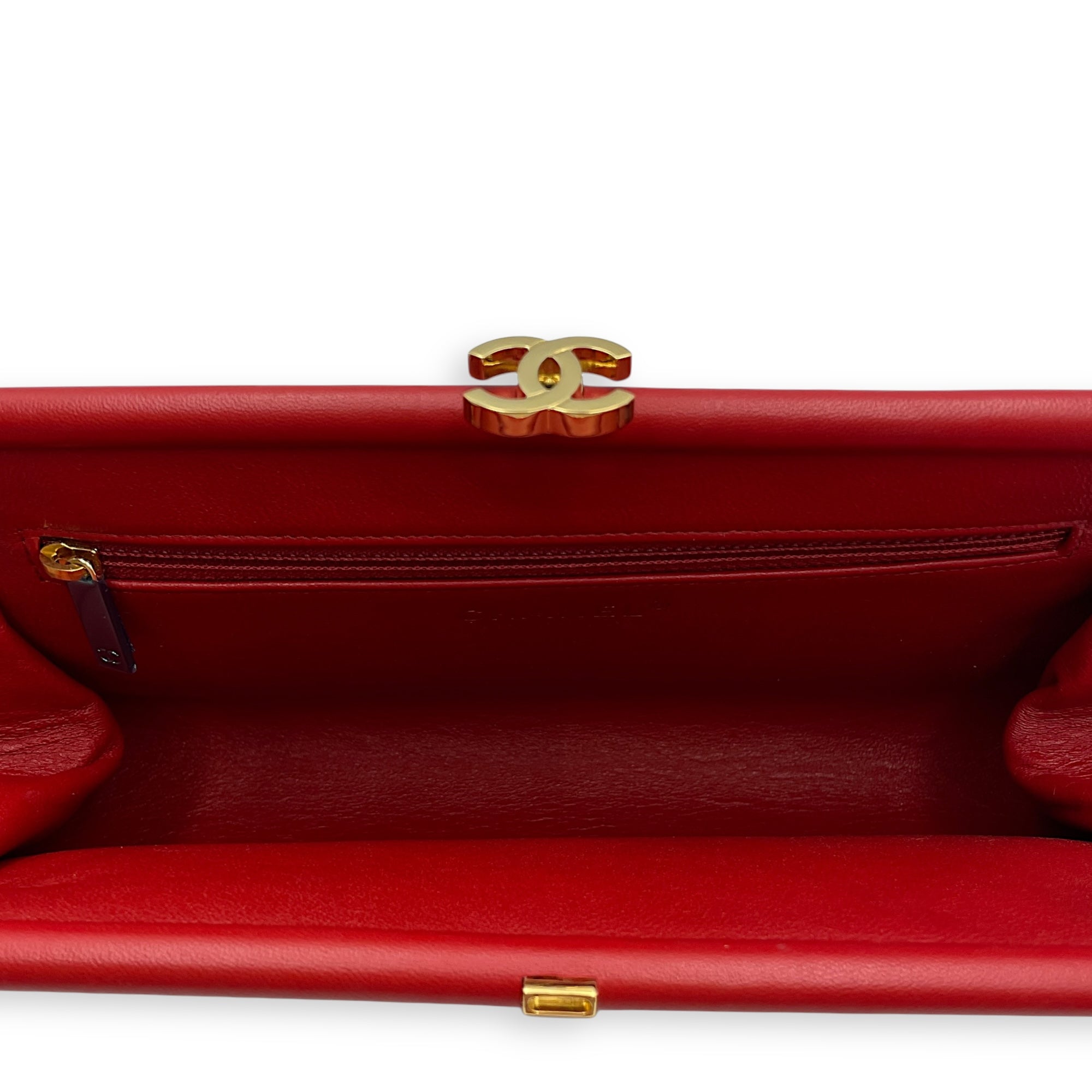 Quilted Timeless Red Clutch in Lambskin, Gold hardware