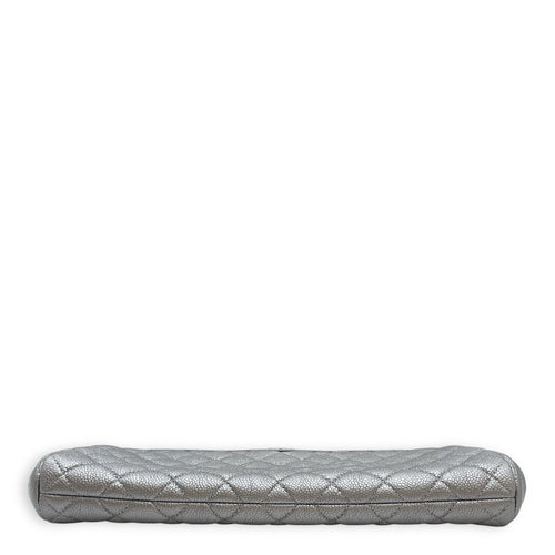 CC Quilted Silver Clutch in Caviar Leather, Ruthenium hardware