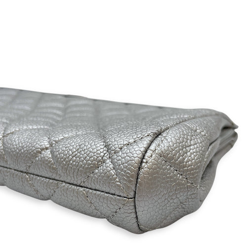 CC Quilted Silver Clutch in Caviar Leather, Ruthenium hardware