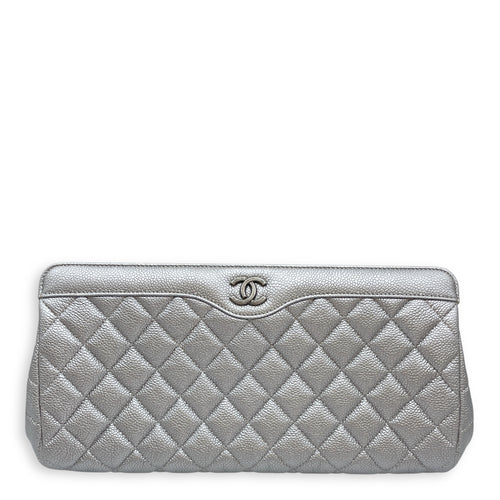 CC Quilted Silver Clutch in Caviar Leather, Ruthenium hardware