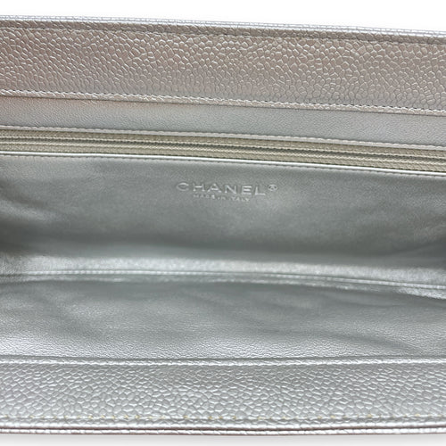 CC Quilted Silver Clutch in Caviar Leather, Ruthenium hardware