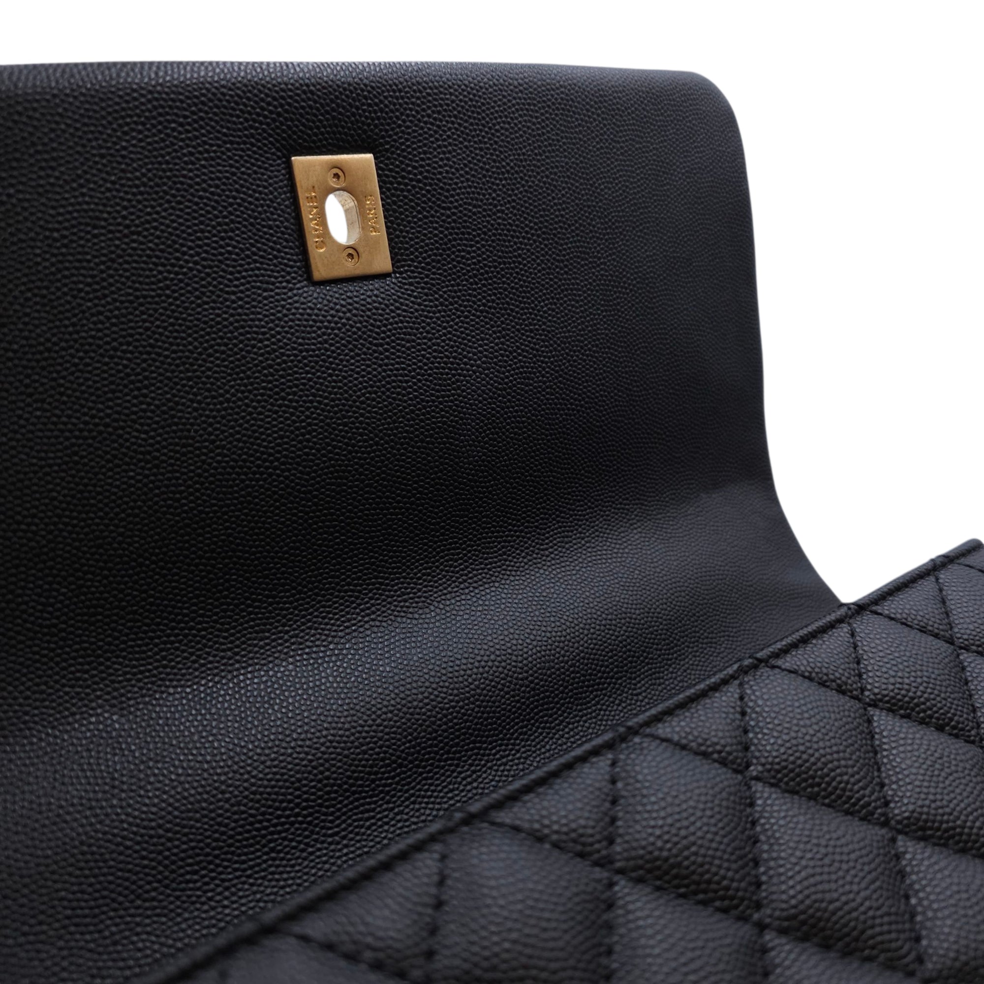 Coco Lizard Handle Medium Black Flap Bag in Caviar Leather, Gold hardware