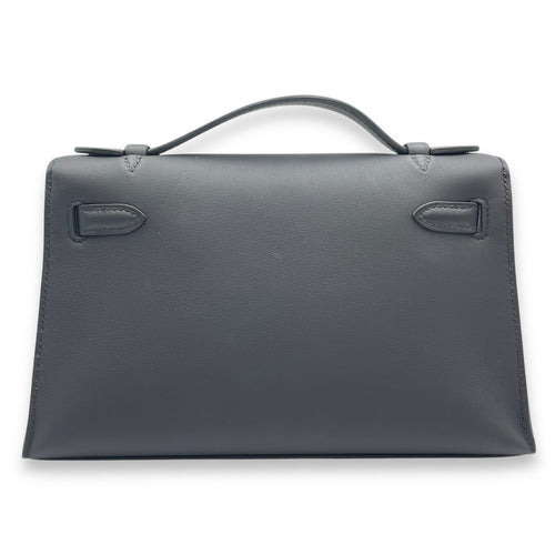 Kelly Pochette Black in Swift, Gold hardware