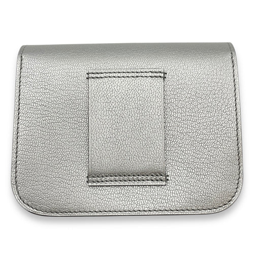 Constance Slim Argent Wallet in Chevre Chamkila, Palladium hardware