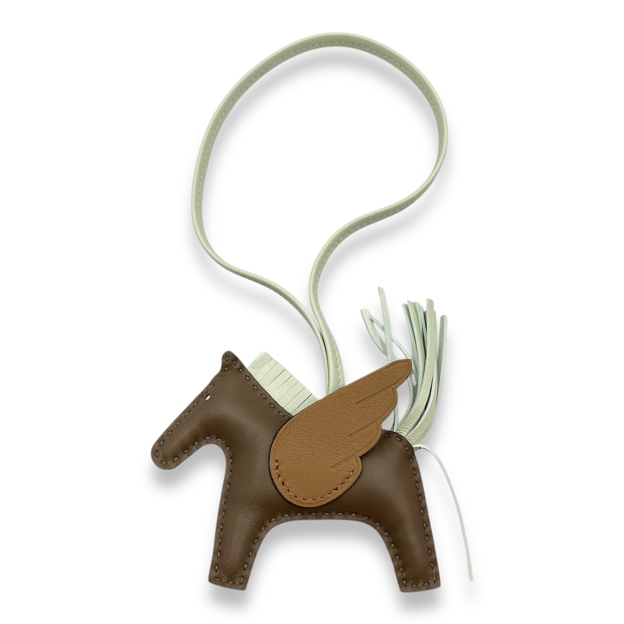 Pegasus PM Etoupe/Vert Fizz/Biscuit Charm in Milo/Swift