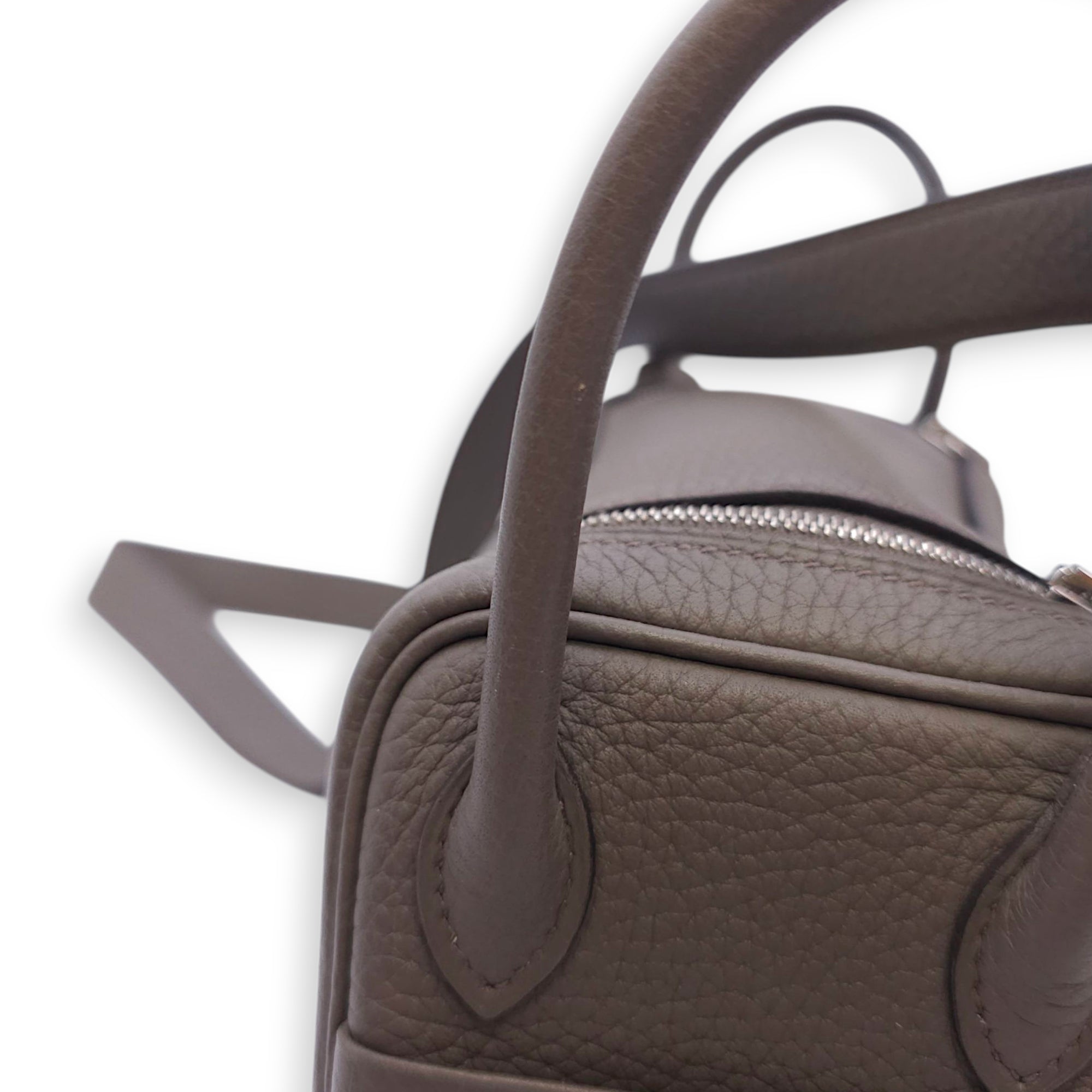 Lindy Mini Etain in Clemence, Palladium hardware