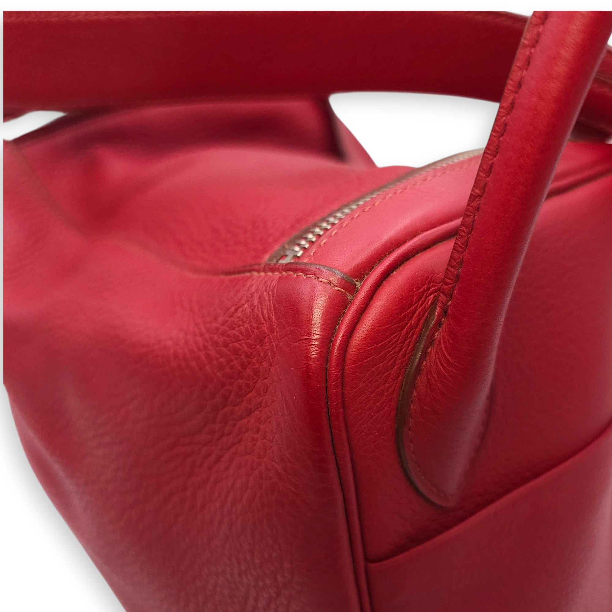 Lindy 30 Rouge Garance in Clemence, Palladium hardware