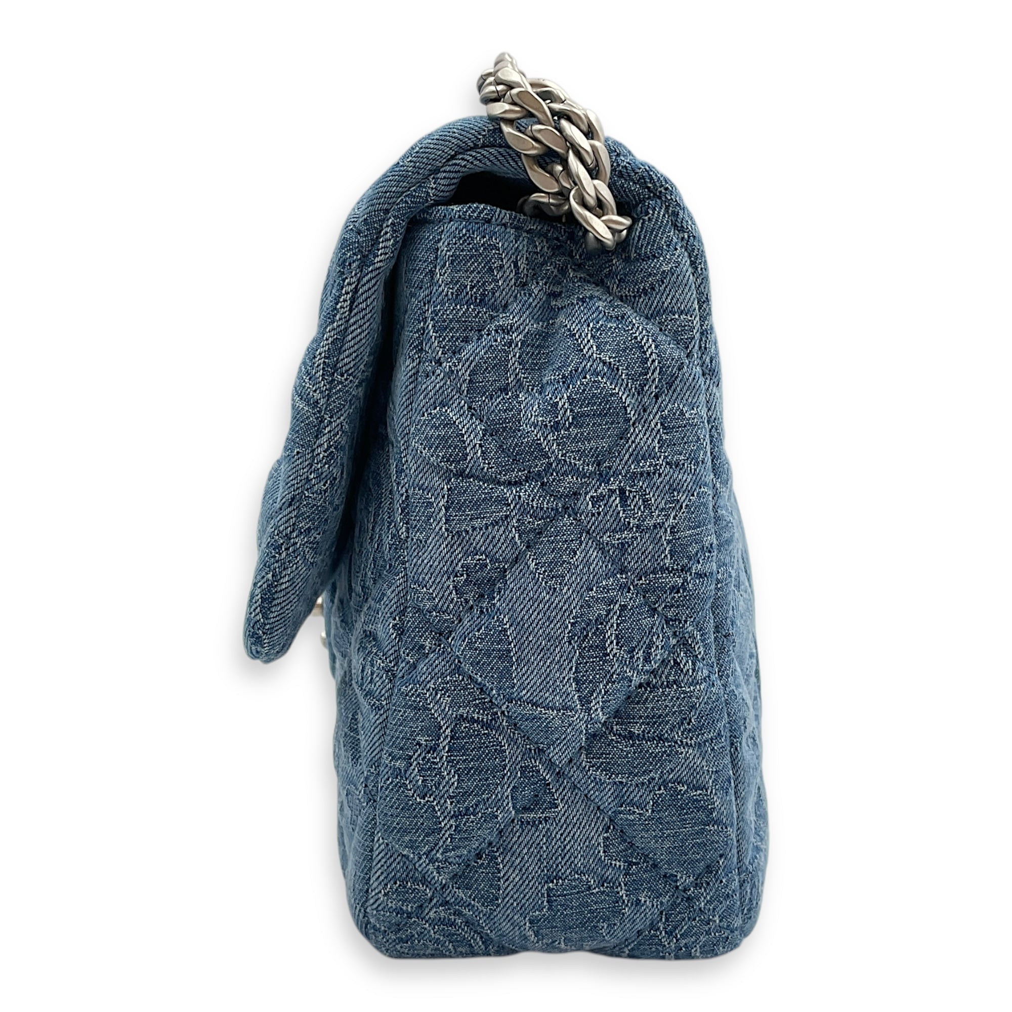 CC Adjustable Heart Pearl Crush Chain Light Blue Flap Bag in Denim, Silver hardware