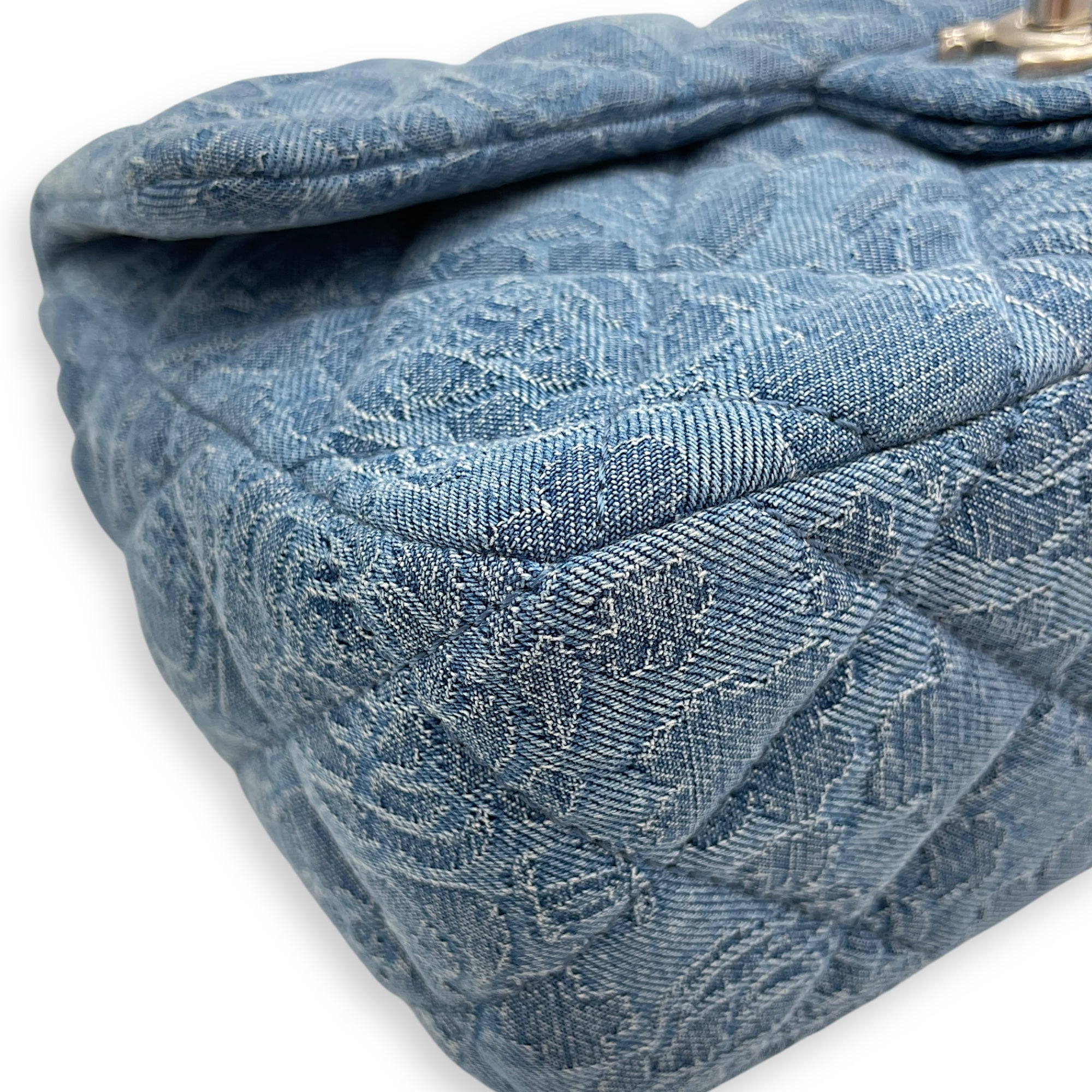 CC Adjustable Heart Pearl Crush Chain Light Blue Flap Bag in Denim, Silver hardware