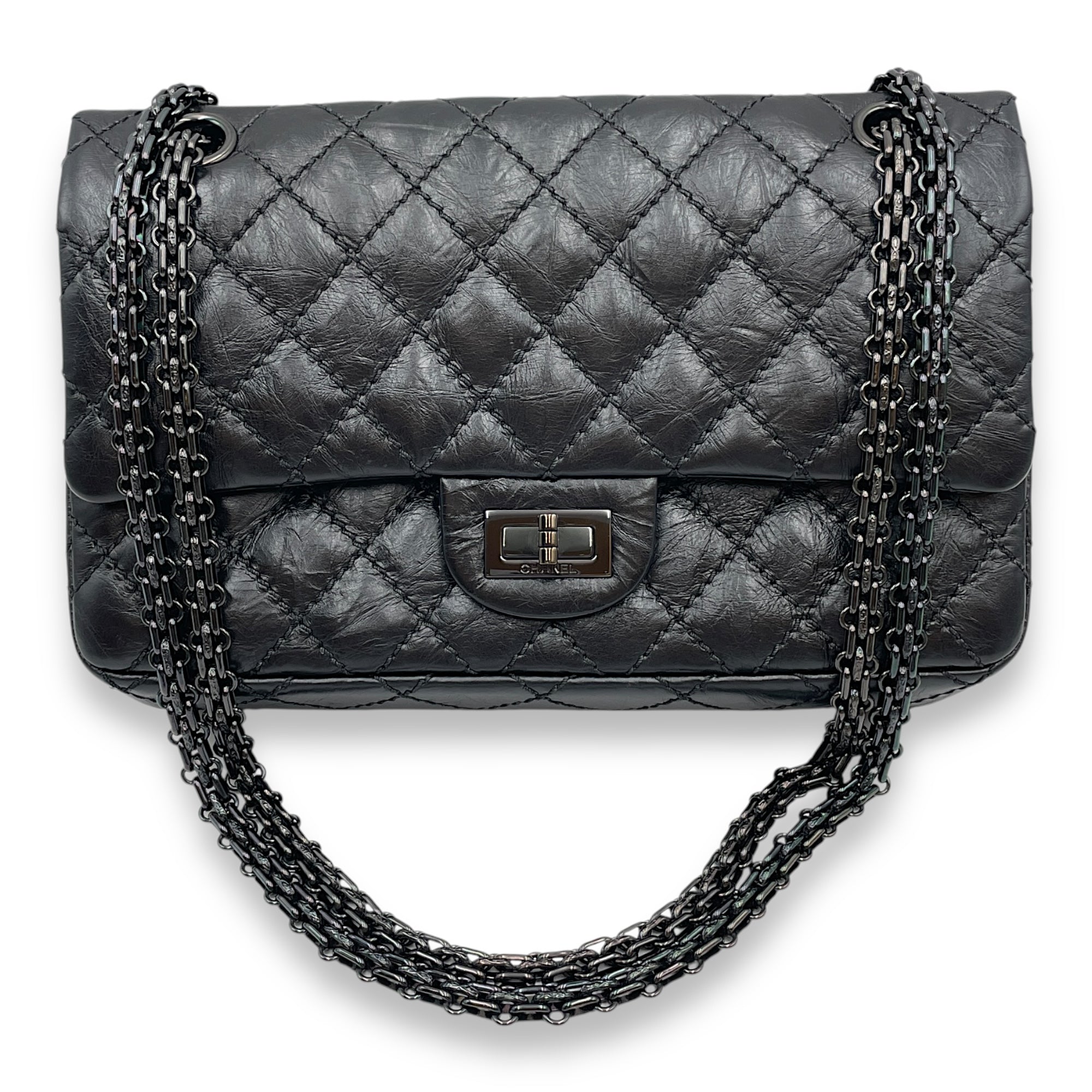 Resissue 2.55 So Black Flap Bag in Distressed Leather