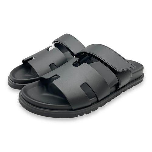 Chypre 42.5 Black Sandal in Calfskin
