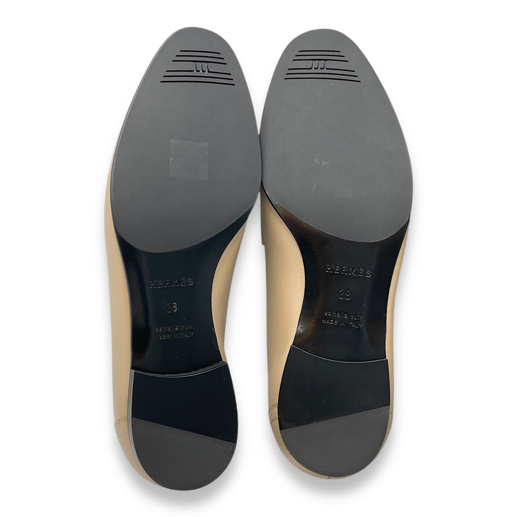 Royal 38 Beige Loafer in Calfskin, Permabrass hardware