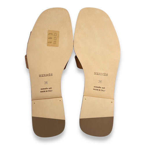 Oran 36 Gold Sandal in Epsom