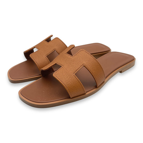 Oran 36 Gold Sandal in Epsom