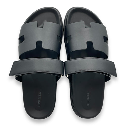 Chypre 42.5 Black Sandal in Calfskin