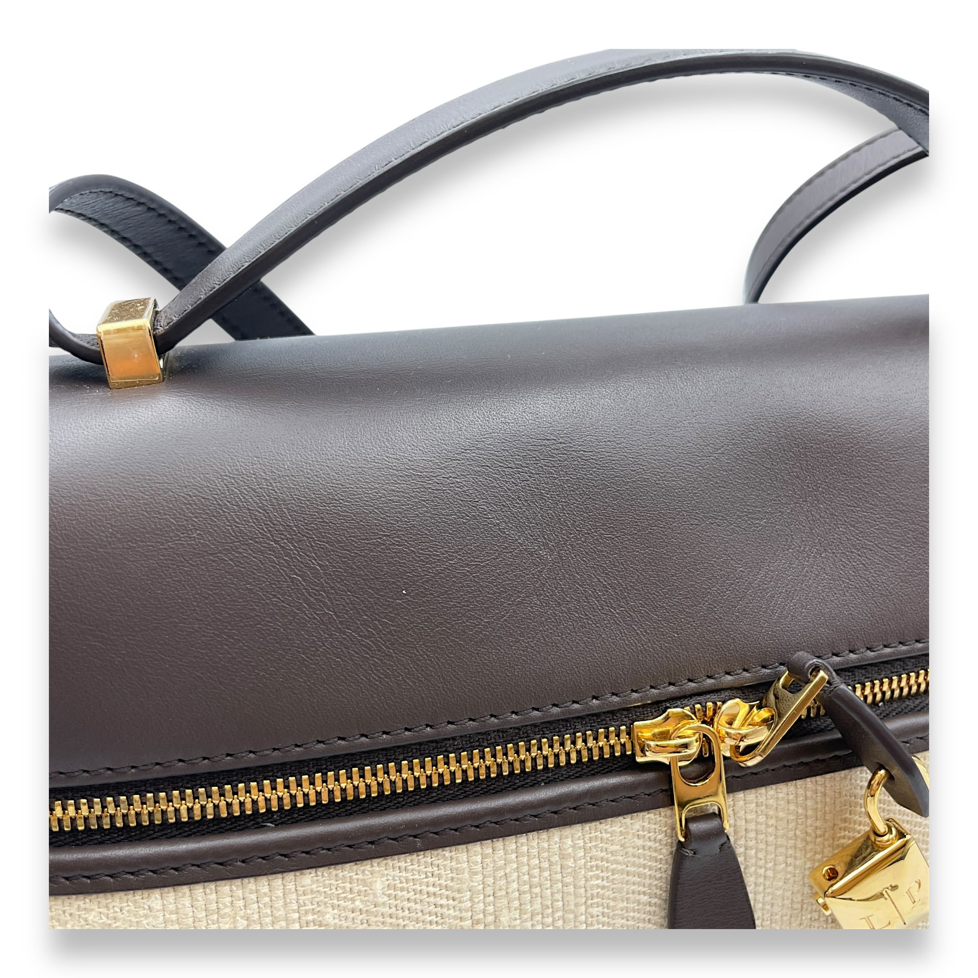 Extra Pocket 27 Silk Milk Amber-Dark Chocolate Shoulder Bag in Silk, Gold hardware