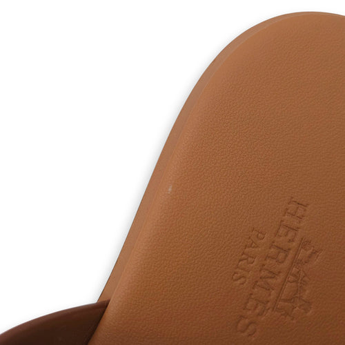 July 37 Naturel Sandal in Calfskin