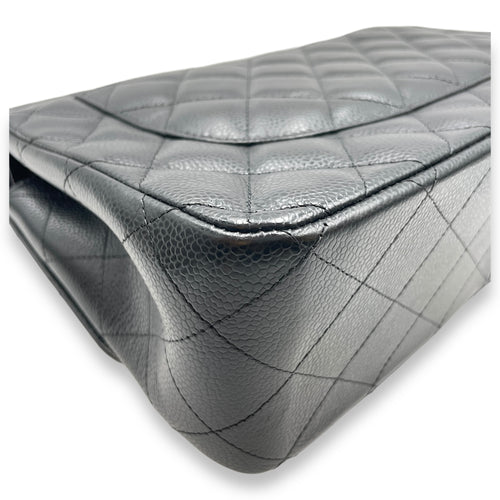 Quilted CC Jumbo Black Double Flap Bag in Caviar Leather, Silver hardware