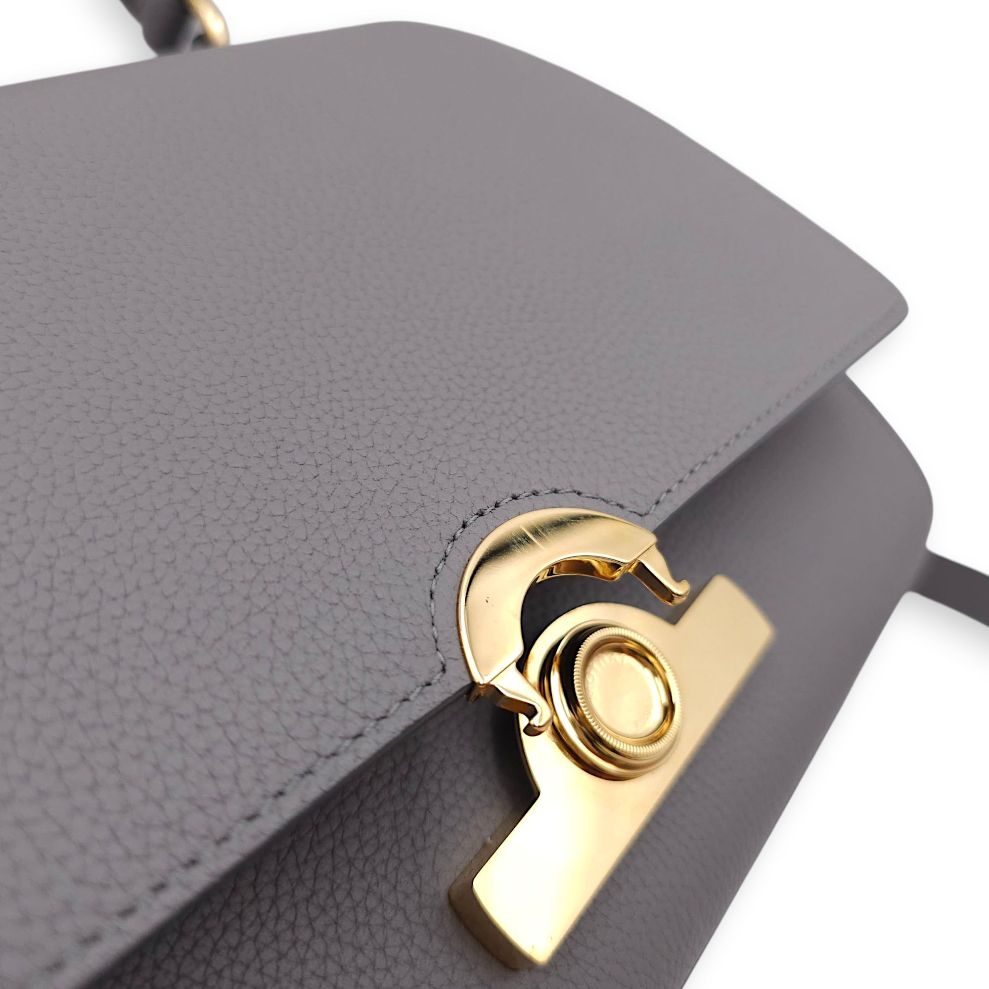 Rejane PM Grey Shoulder Bag in Calfskin, Gold hardware