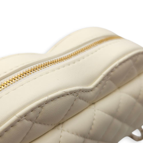 CC White Heart Bag in Lambskin, Champagne hardware