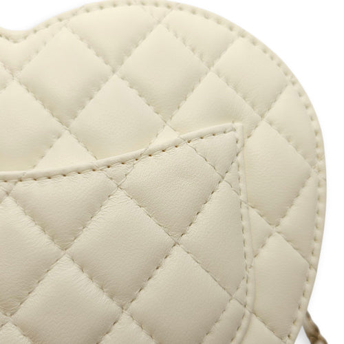 CC White Heart Bag in Lambskin, Champagne hardware