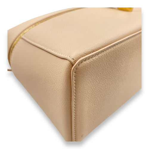 Extra Pocket 27 Honey Beige Shoulder Bag in Calfskin, Gold hardware