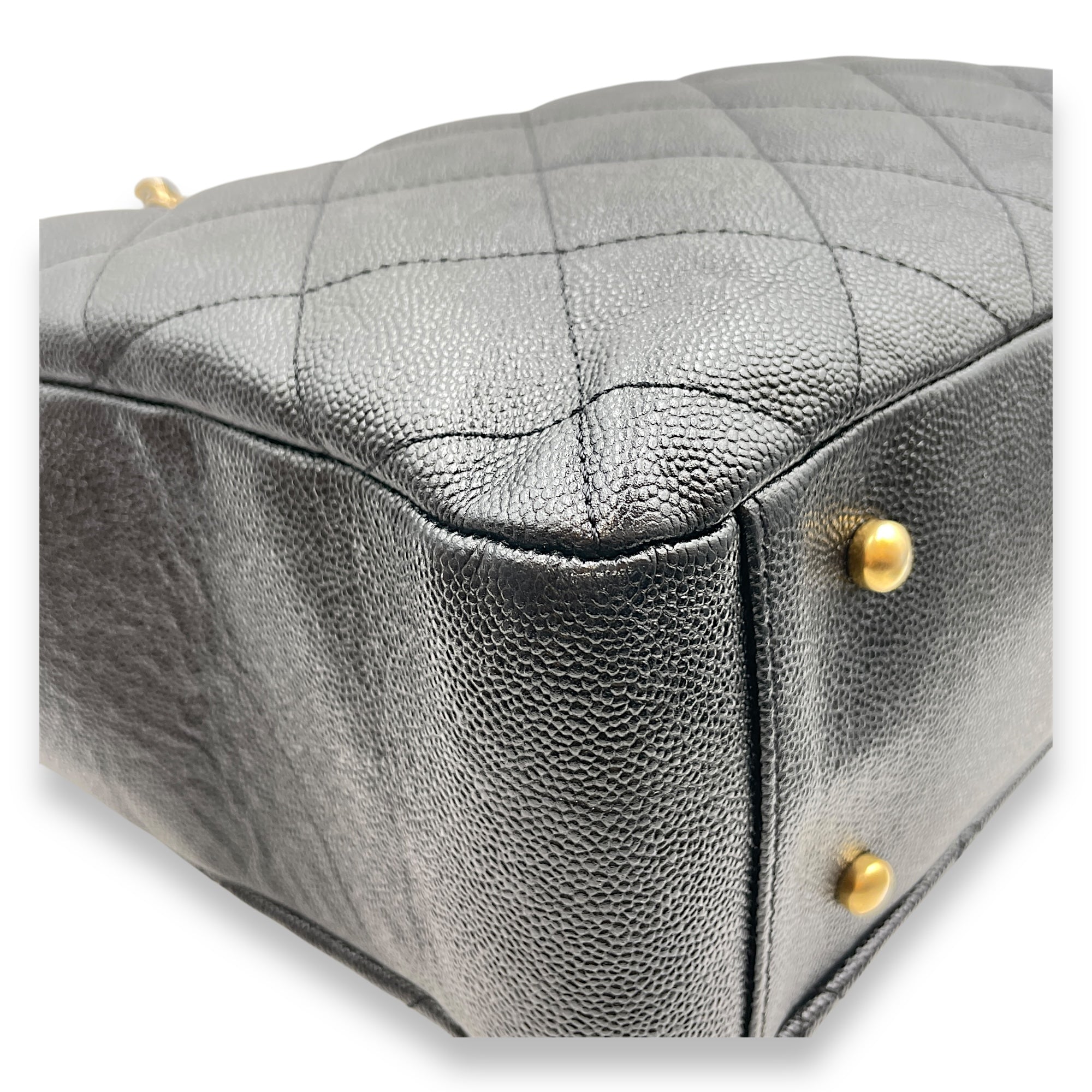 Quilted CC Black Tote Bag in Caviar Leather, Gold hardware