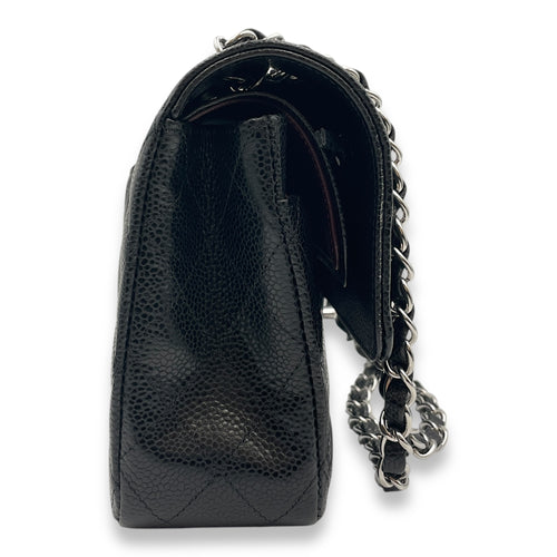 Quilted CC Classic Medium Black Double Flap Bag in Caviar Leather, Silver hardware