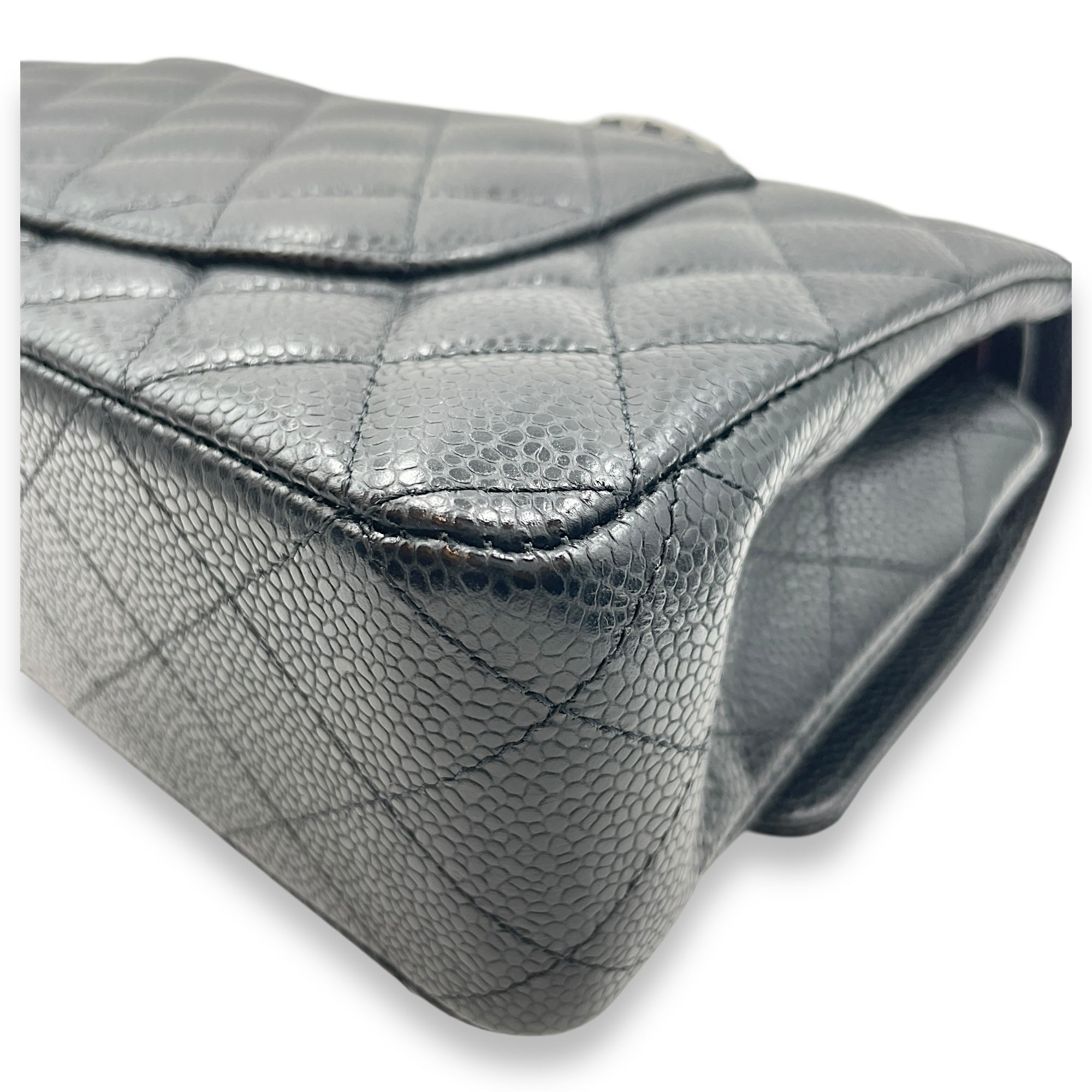 Quilted CC Classic Medium Black Double Flap Bag in Caviar Leather, Silver hardware