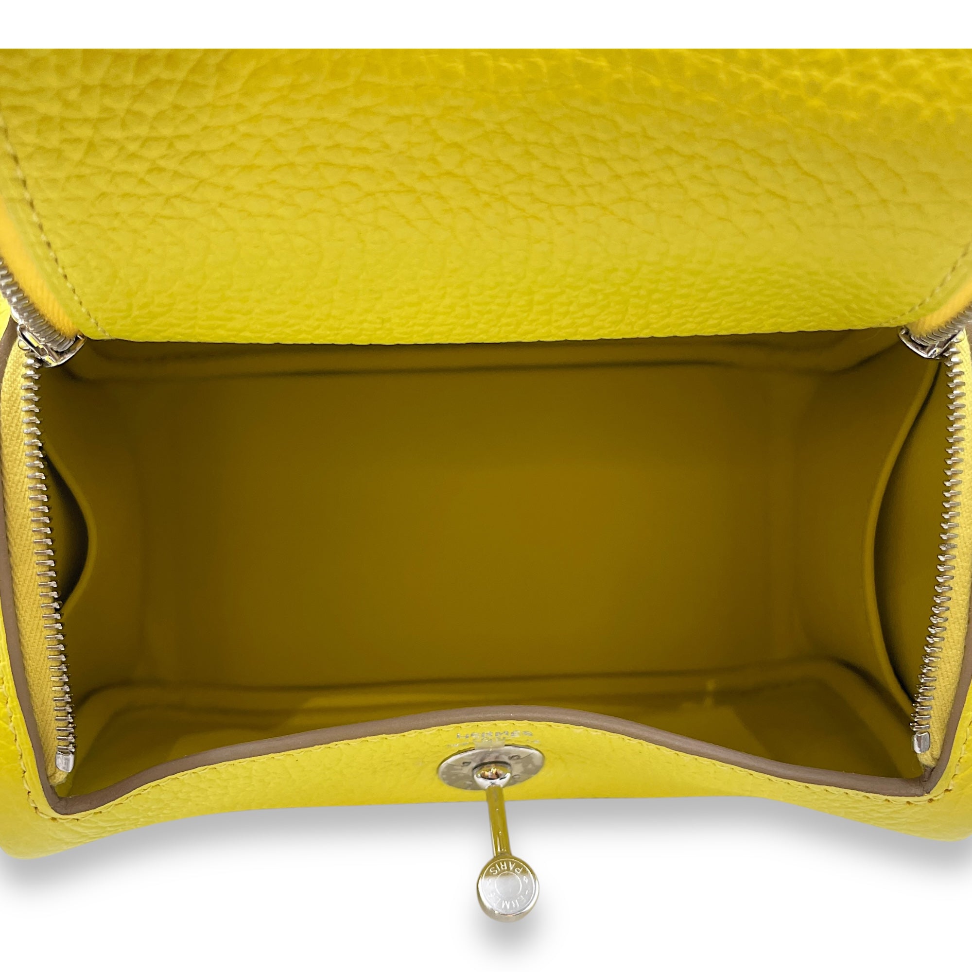 Lindy Mini Lime in Clemence, Palladium hardware