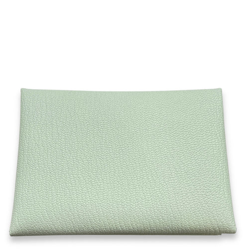Calvi Duo Vert Peppermint/Vert Moyen Card Holder in Chevre Mysore
