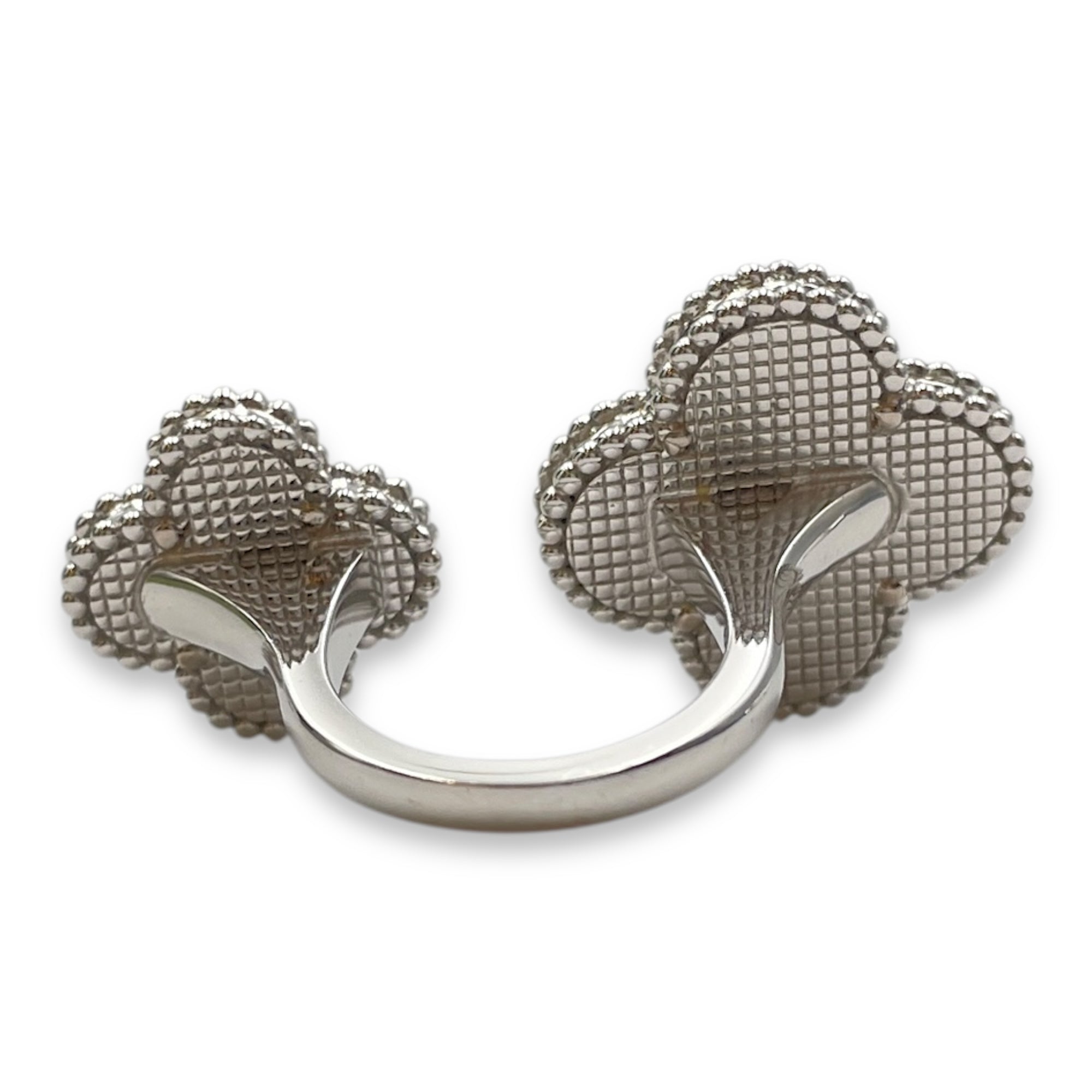 Magic Alhambra 47 Between the Finger Ring in Grey/White, Mother-of-Pearl, White Gold Hardware