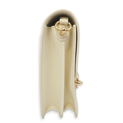 Roulis Mini Blanc in Evercolor, Permabrass hardware